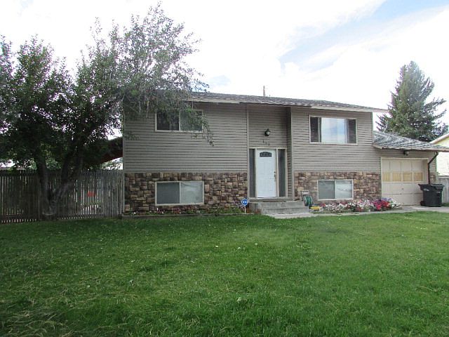 1st image of 445 Neptune Dr