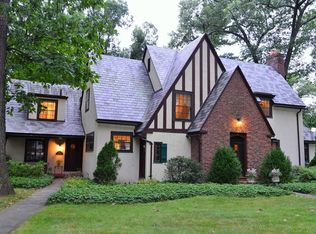 90 Colony Rd, Longmeadow, MA 01106