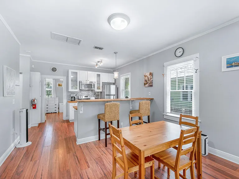 7 Park Ave — Photo 15