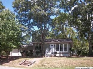 140 Lindsay Ln, Lincoln, AL 35096