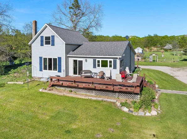 2389 Paul Rose Rd, Frankfort, MI 49635