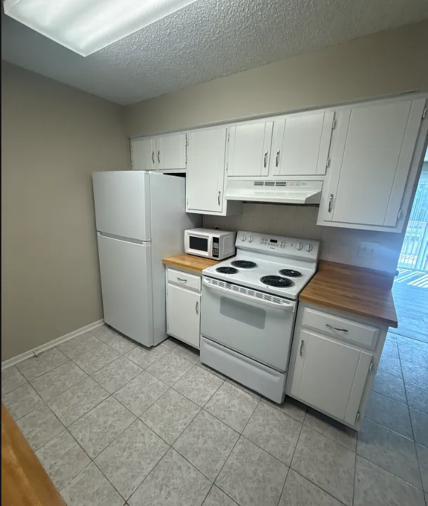 536 Parkview Ln #5