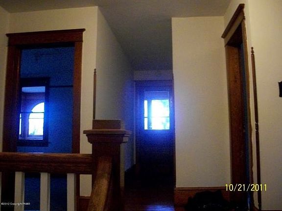 5th image of 1356 Pocono Blvd