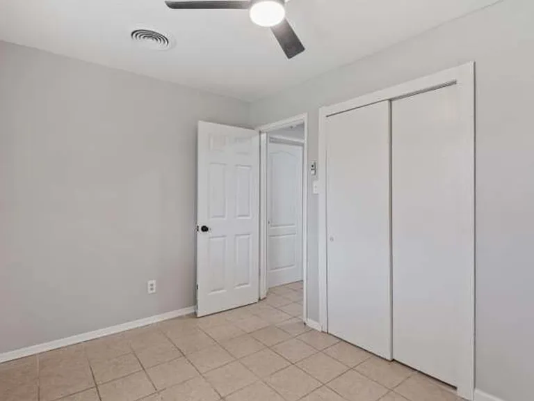 2314 Pendleton St — Photo 12