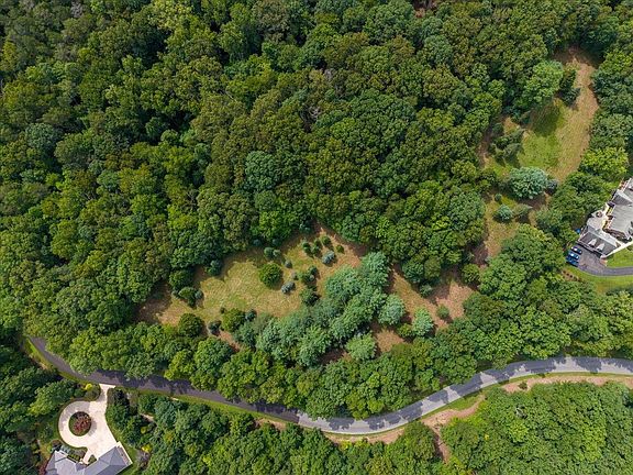 2nd image of Tree Top Ridge Rd