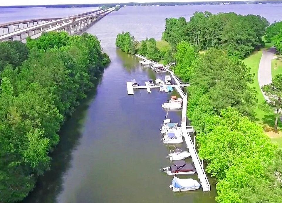 2nd image of 91 Saluda Dr