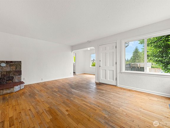 5th image of 1510 N Tyler Street