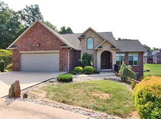 681 Willowbrook Bnd, Cape Girardeau, MO 63701