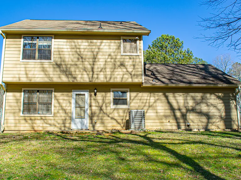 608 Wood Knoll Ct — Photo 24