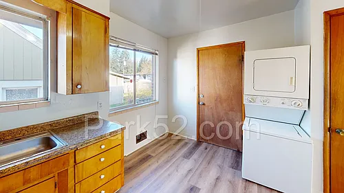 602 N Huson St #4 Photo 1