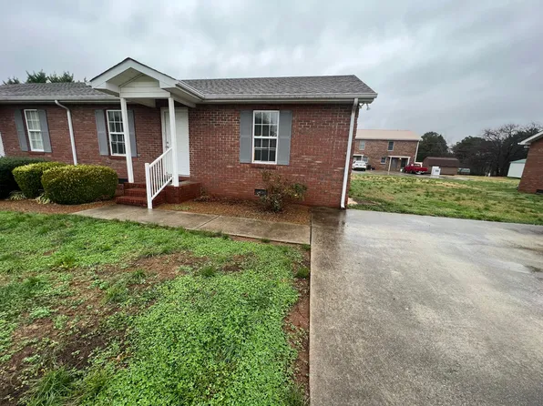 162 14th Ave NW, Winchester, TN 37398