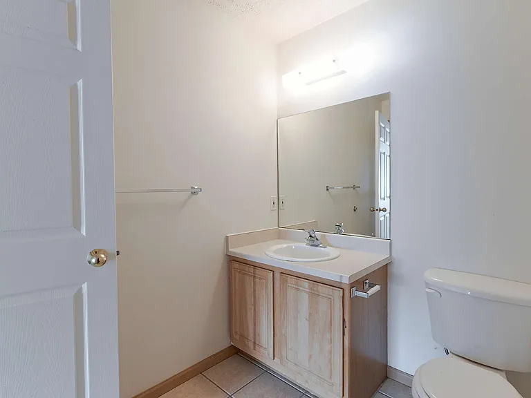 Park Ridge Apartments — Photo 58