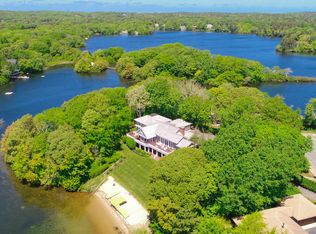 286 Holly Point Rd, Centerville, MA 02632