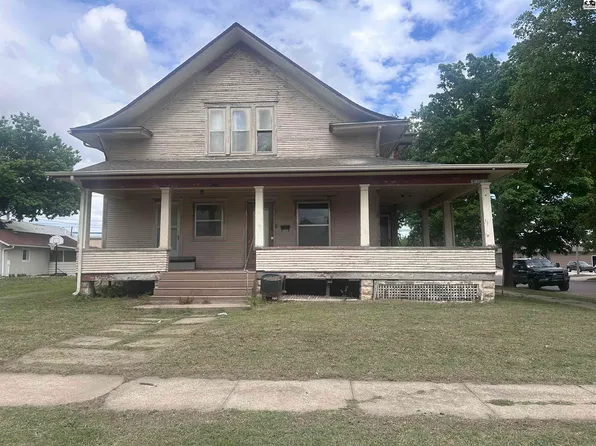 524 S Jackson St, Pratt, KS 67124