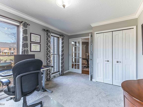 4th image of 30941 Pinehurst Dr