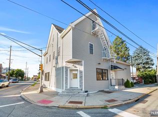 402 River Dr, Garfield, NJ 07026