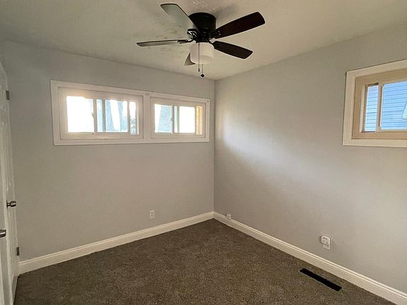 5th image of 3870 Richard Ave