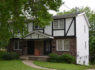 2002 62nd St, Des Moines, IA 50322