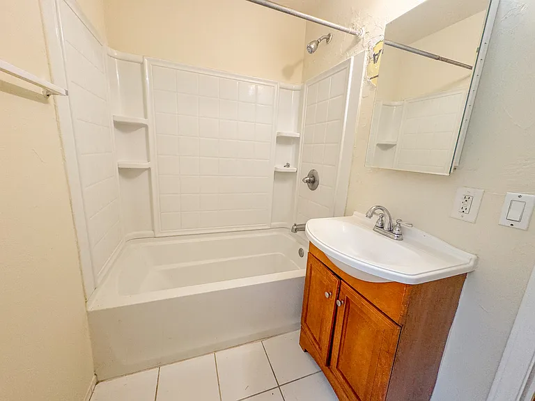 1614 Mayhew St — Photo 11