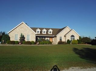 1773 Lake Par Dr, New Lexington, OH 43764