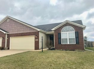 628 Sedgegrass Dr, Champaign, IL