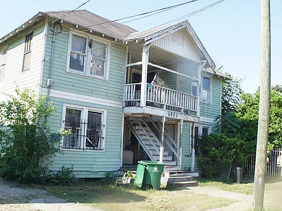 4th image of 7320 Capitol St APT 4