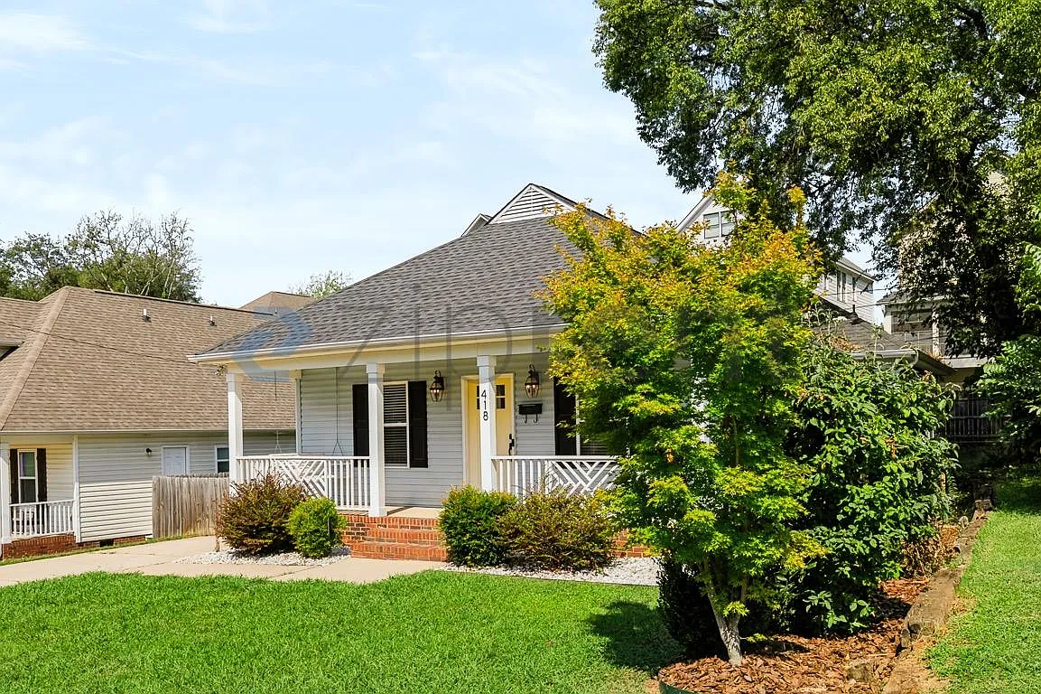 4 bed, 1332 sqft, $2,500 — Photo 3