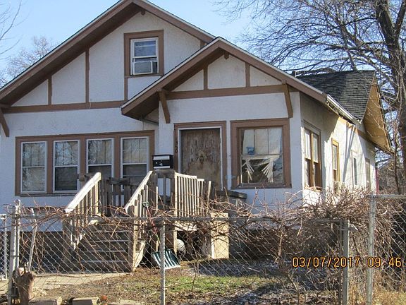 2nd image of 1530 Oliver Ave N