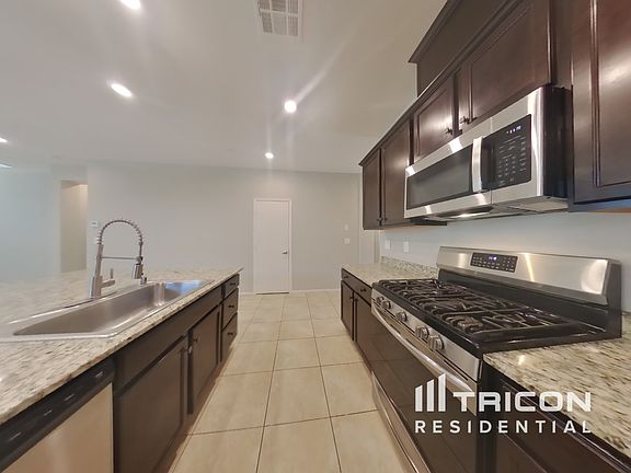5th image of 2148 Del Aqua Ave