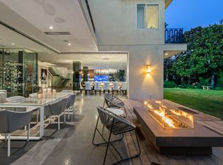 1111 Sierra Alta Way, West Hollywood, CA 90069