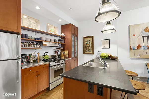 Rented by Citi Habitats | media 10