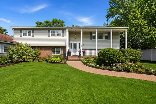 473 Marvin Dr Photo 1