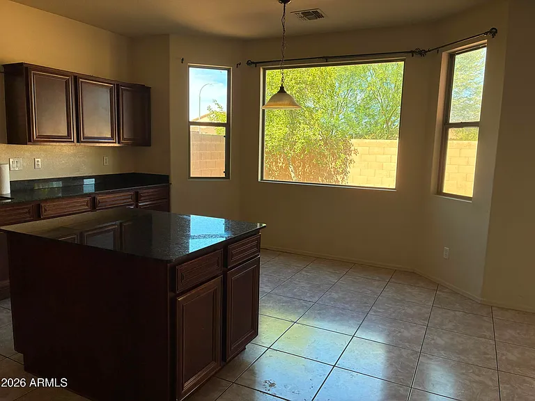 3340 S Sunland Dr — Photo 8