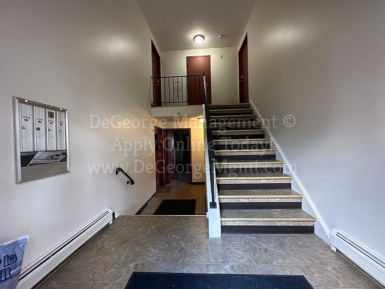 Georgetown Manor Apartments for Rent in West Irondequoit, NY — Photo 9