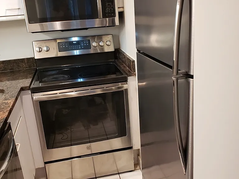 416 Marlborough St #206 — Photo 4