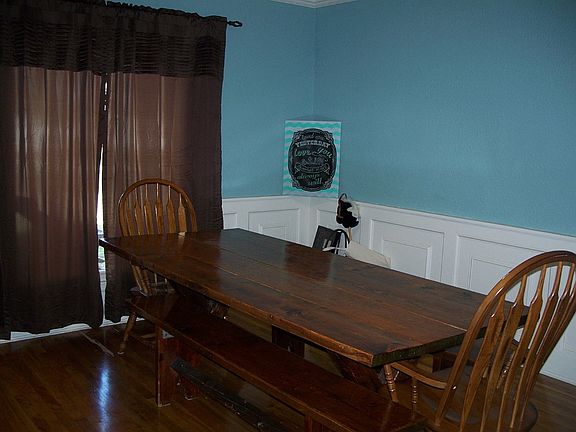 Formal Dining