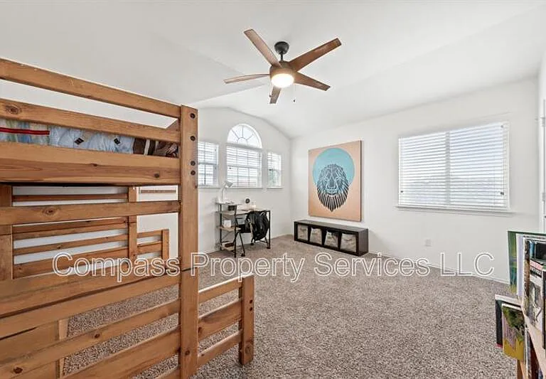 5516 Pinery Dr #5516 PINERY DR — Photo 11