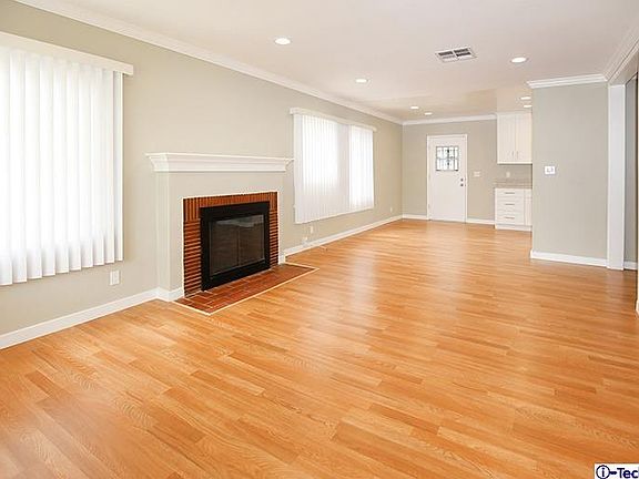 2nd image of 7844 Bellingham Ave