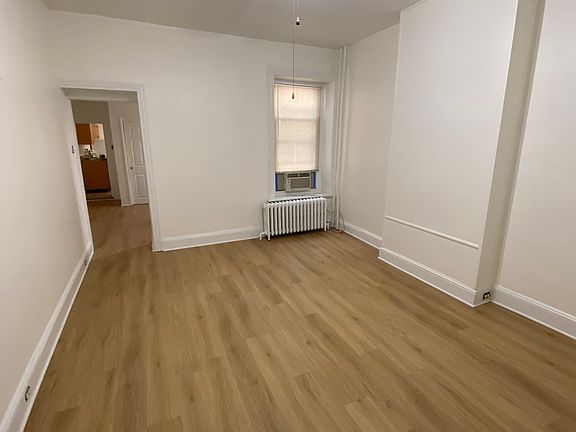 4th image of 4128 Manayunk Ave Floor 1
