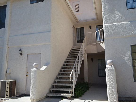 5th image of 2637 S Durango Dr APT 204