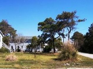 300 N Carolina Ave, Carolina Beach, NC 28428