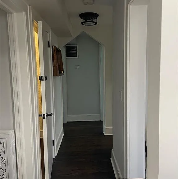 60 Weaver St — Photo 10
