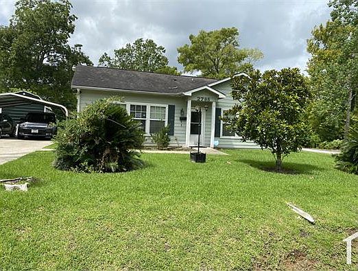 2795 Pine St Beaumont TX 77703 Zillow