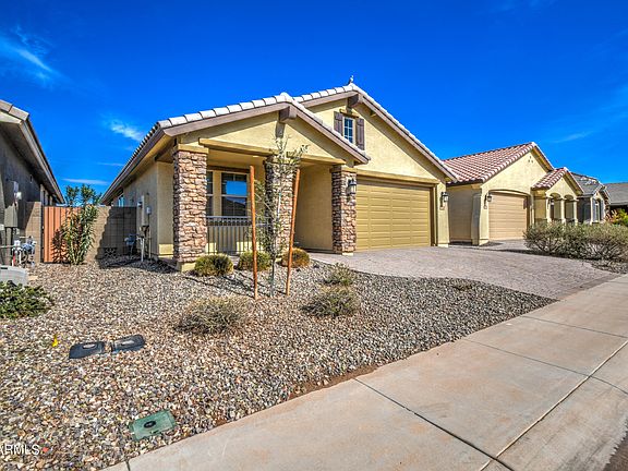 2nd image of 41244 W SOMERSET Drive
