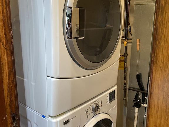 4th image of 3626 W Cornelia Ave APT 2