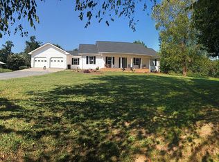 2214 Old Ringgold Rd, Rocky Face, GA 30740