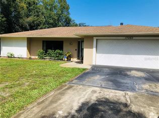 17260 Raintree Rd, Lutz, FL 33558