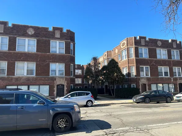 3046 N Laramie Ave #2R, Chicago, IL 60641