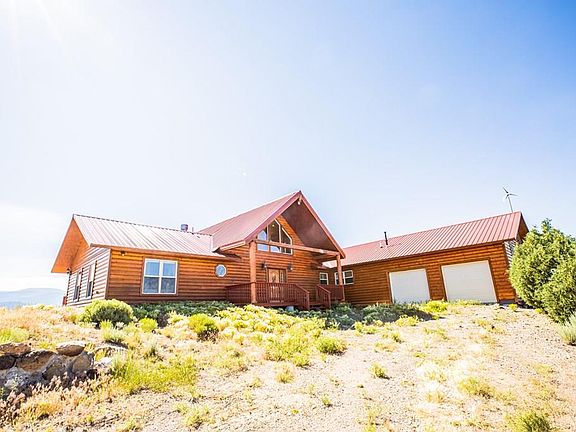 2nd image of 4142 Mule Deer Dr