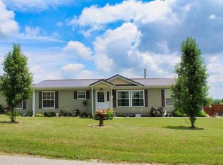 6906 Gumlick Rd, Falmouth, KY 41040